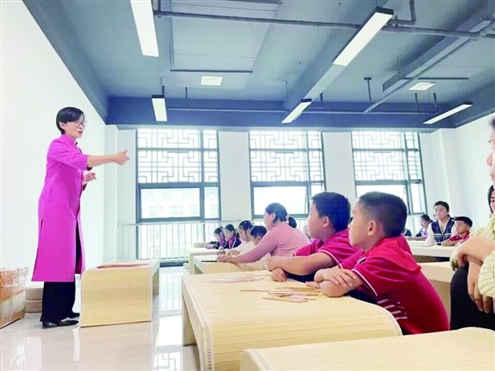 体验传统射艺,学习航空知识,丰富的研学课程让学生们收获颇丰